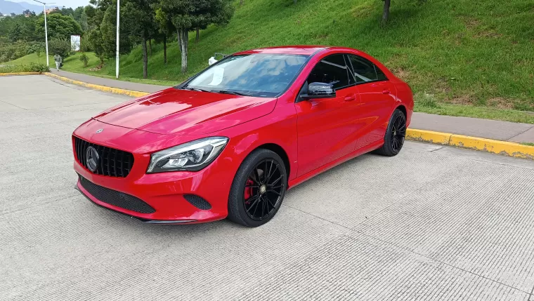 MERCEDES BENZ CLA 200